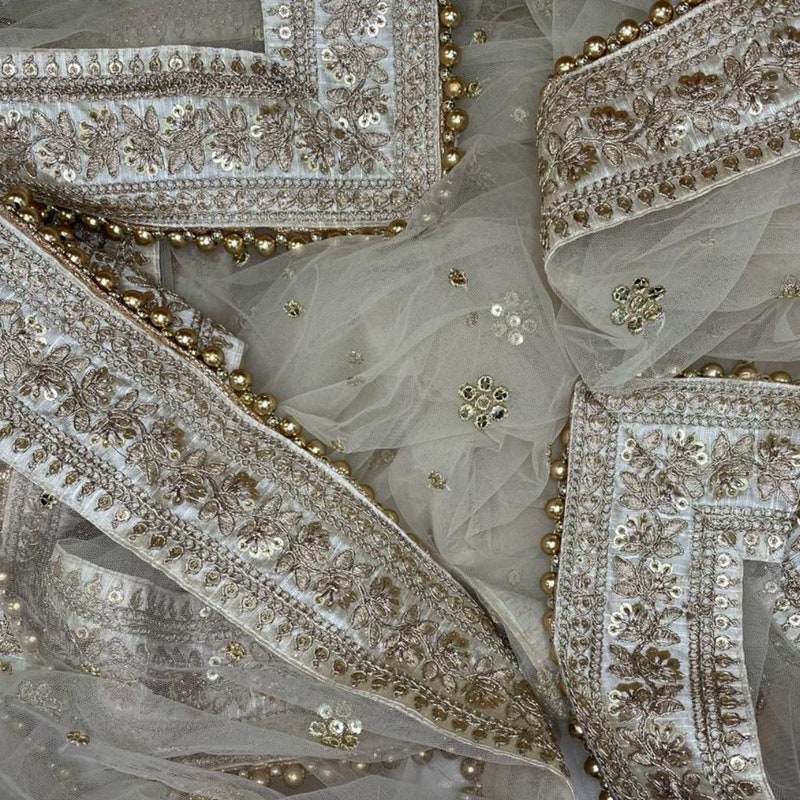 Ivory 3d Embroidered Lace Savinder main image 0