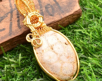 100% Natural multi-Color Fossil Coral, Moss agate, Gemstone, Gold Copper Plated pendant Traditional Handmade Pendant Making For Jewels M-121