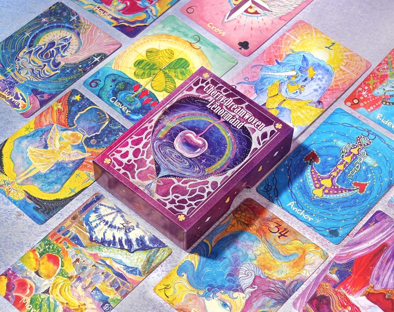 Begränsad upplaga: Cherry Dreamwoven Lenormand-kortlek – Deluxe och Mini, rosa lila kanter (digital guidebok) bild 3
