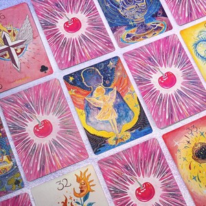 Begränsad upplaga: Cherry Dreamwoven Lenormand-kortlek – Deluxe och Mini, rosa lila kanter (digital guidebok) bild 9