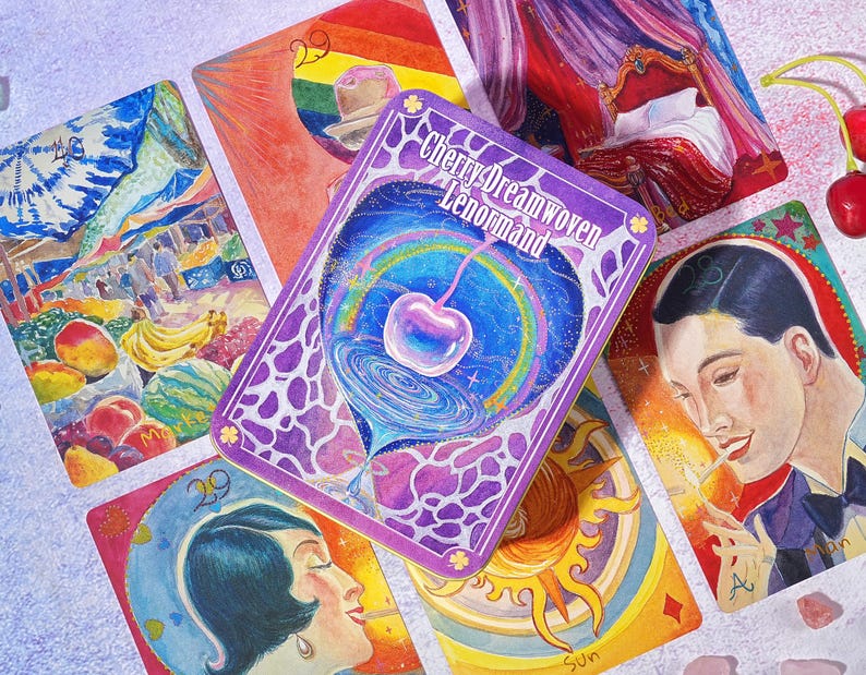 Begränsad upplaga: Cherry Dreamwoven Lenormand-kortlek – Deluxe och Mini, rosa lila kanter (digital guidebok) bild 1