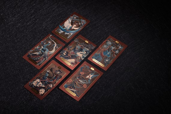趣味・スポーツ・実用 THE UNTAMED MYSTERY TAROT The Untamed Mystery Tarot - the Aurum Deck - 78 Tarot Decks +