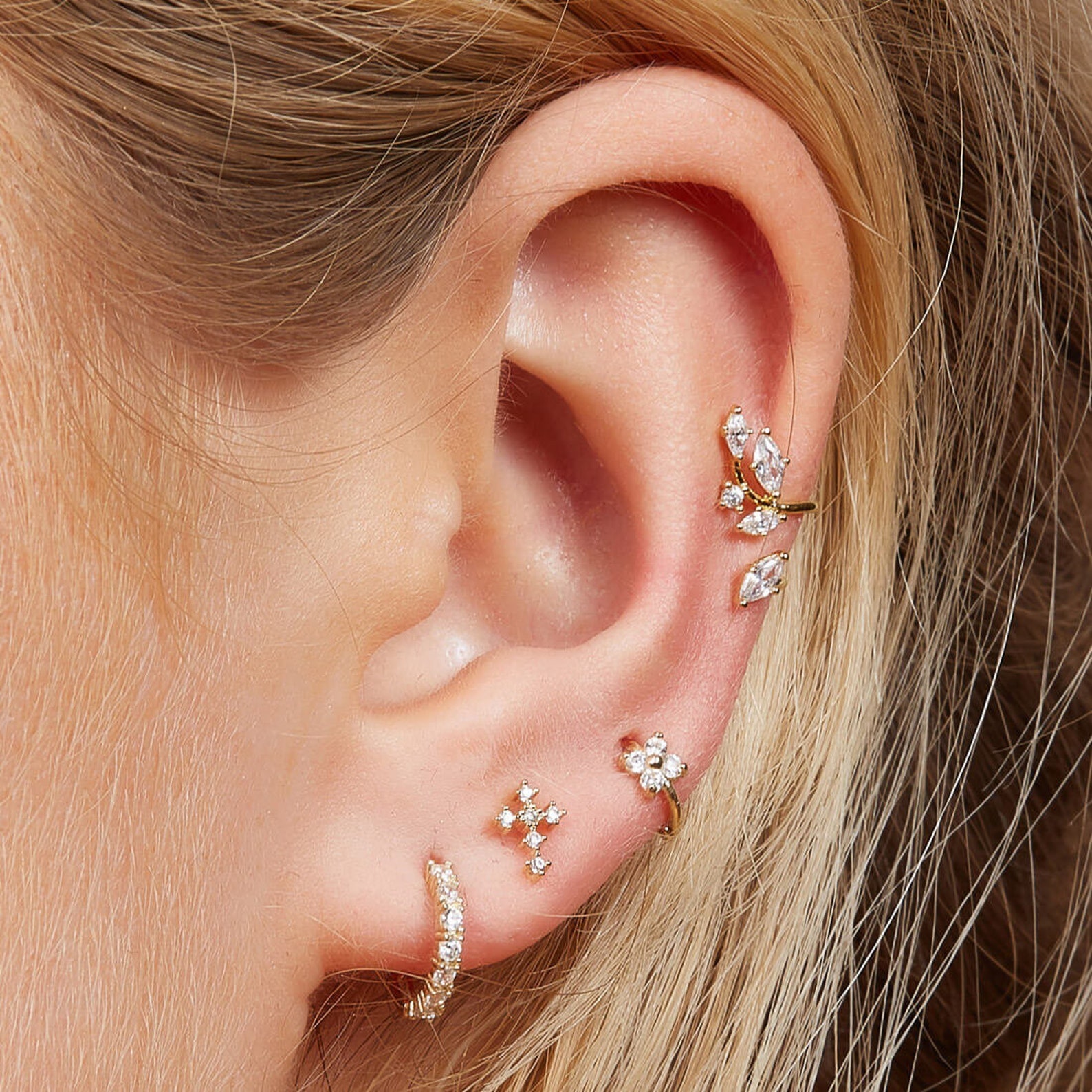 Tiny Flower Huggie Hoop 6mm Hoop Tragus Hoop Rook Hoop Etsy UK