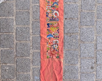 Ancient Chinese embroidery in antique silk 17x88 cm