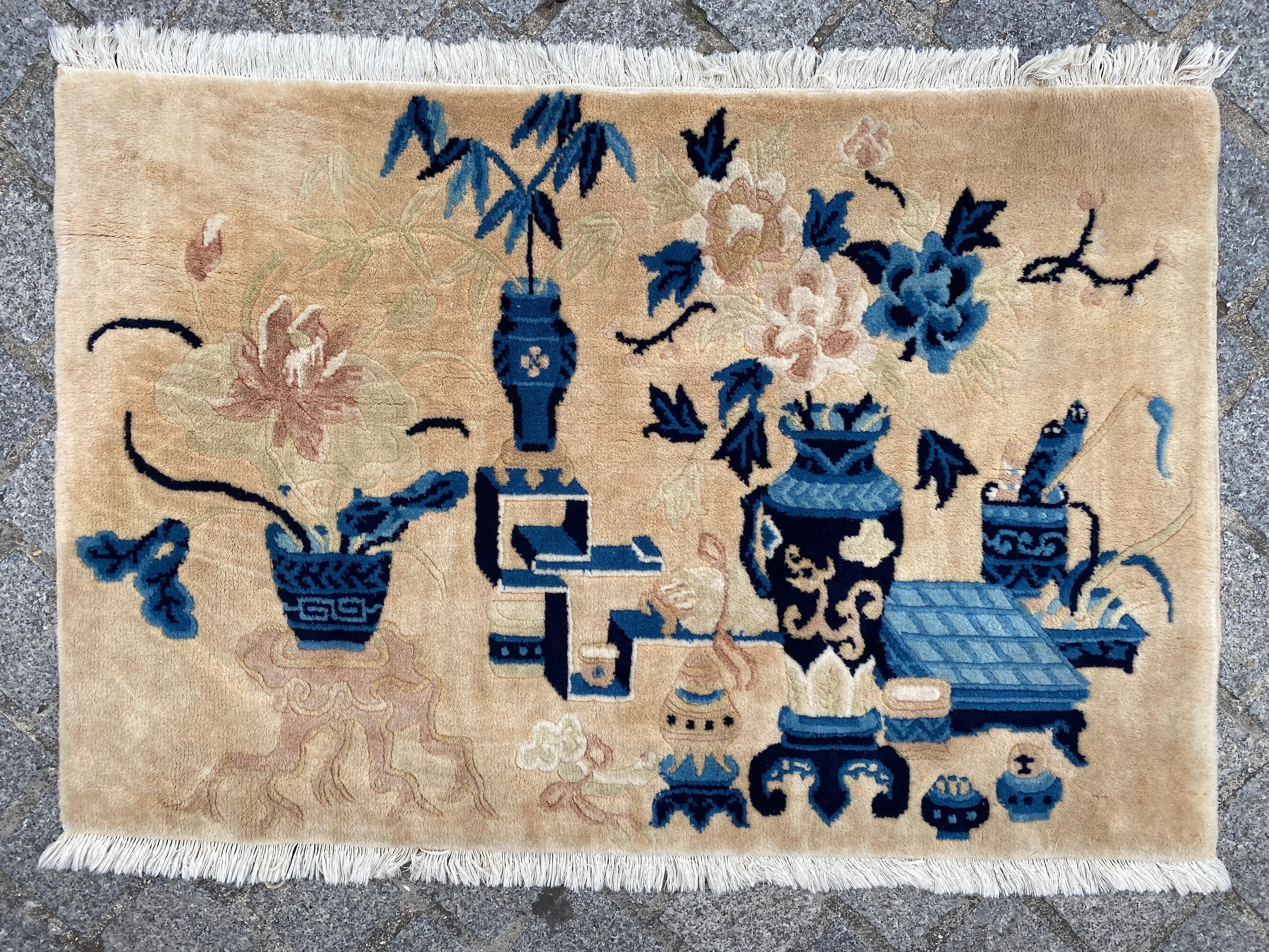 Tapis Vintage Chine Pékin Fait Main 62x94 cm