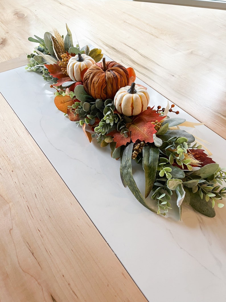 Décoration de table basse, centre de table de salle à manger d'automne, décoration d'intérieur citrouille d'automne, vitrine de cheminée, salon de ferme d'automne, guirlande orange blanc image 3