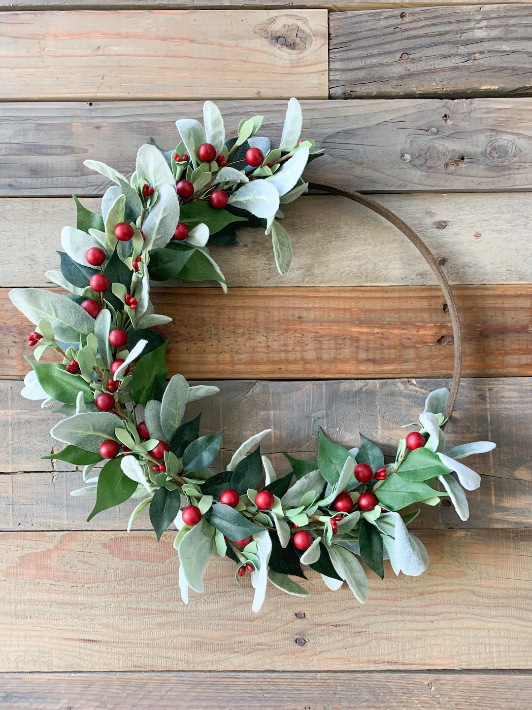 Christmas Wreath: Red Holly Berries & Lambs Ear, Holiday Decor - Etsy