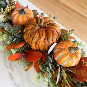 Décoration de table basse, centre de table de salle à manger d'automne, décoration d'intérieur citrouille d'automne, vitrine de cheminée, salon de ferme d'automne, guirlande orange blanc image 7