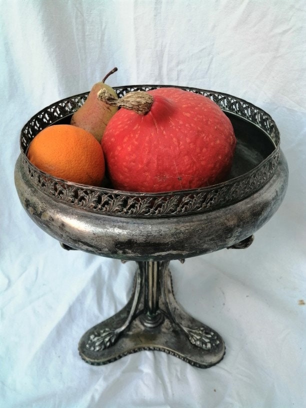 Antique French Plaque d'argent Art Nouveau Piédestal Plat de Fruits, Compote, Pièce Maîtresse Table 