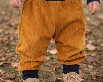 Corduroy babybroekjes, bloomer van corduroy, stretch jersey, katoenen babybroekjes