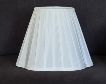 Vintage Scalloped Flower Edge Shabby Chic Empire Lamp Shade