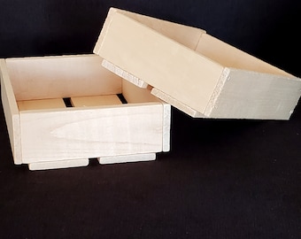 Set of 2 Small Wood Crates