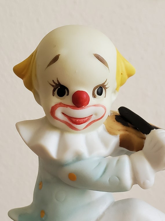 Rotating Clown Music Box Plays It's a Small World After All