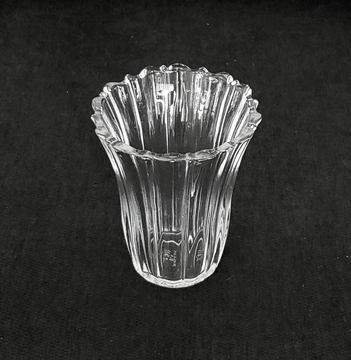 Small Tulipshaped Glass Vase in Choice of Clear or Chartreuse Etsy