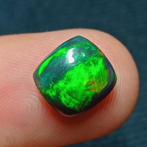 Ethiopian Black Opal Cabochon: Smoked Welo Opal Gemstone, 1.90 ct