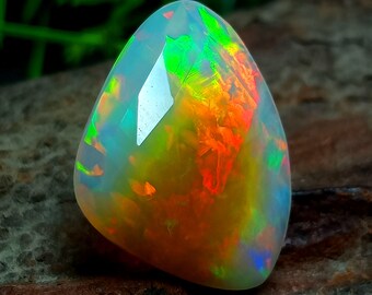 5.70 Cts Rainbow Needle Pattern Sparkle 5/5 Ethiopian Opal Rose Cut Faceted Gemstone Size 20x15 MM  Multi Fire Opal Cut For Jewelry Making