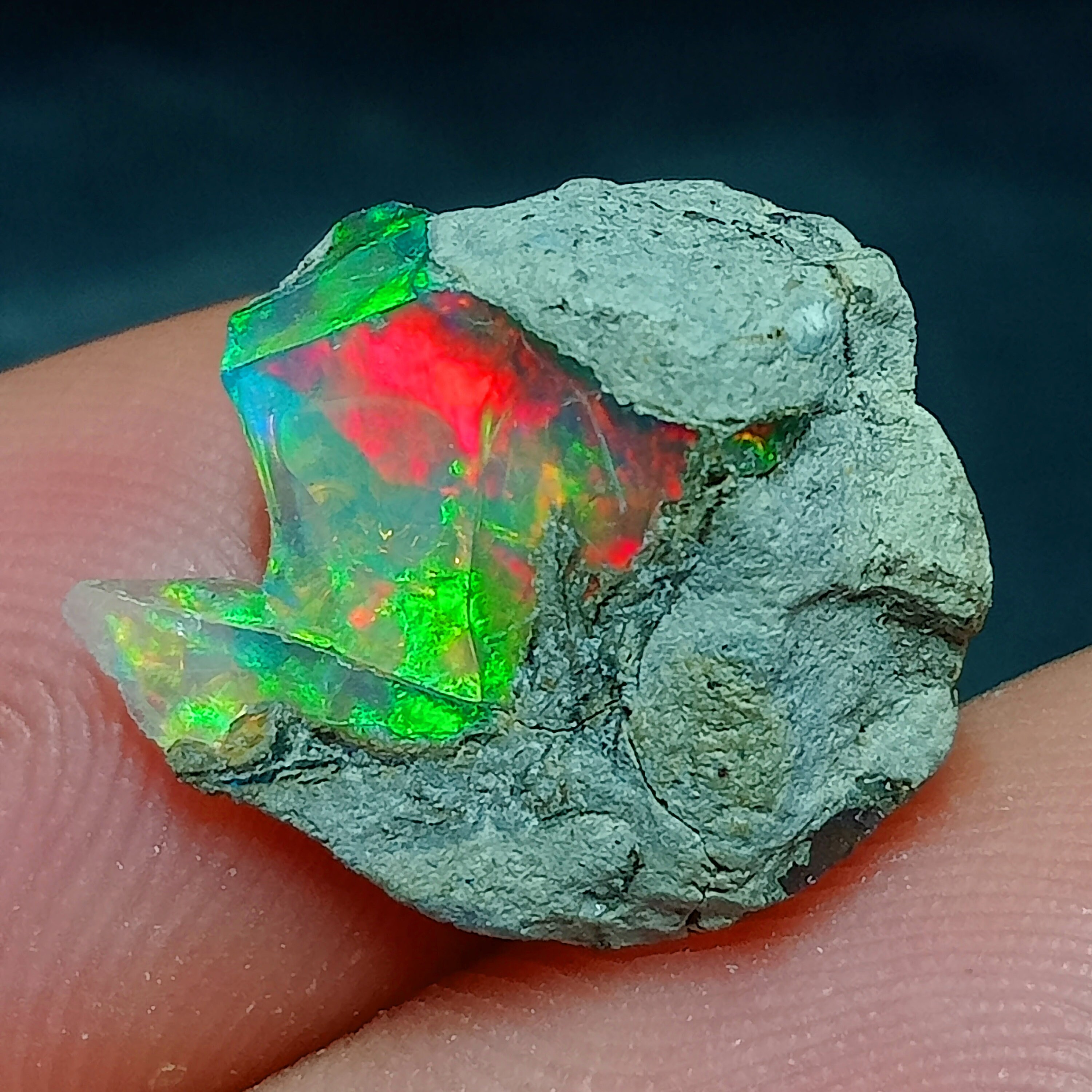 Raw Ethiopian Black Smoked Opal Rough Size 15x13 MM Top