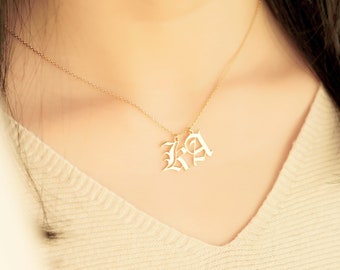 Optional Chain 9ct White Gold Gothic Old English ANY Initial Pendant or Necklace Old Style Letter Font in Upper or Lower Case