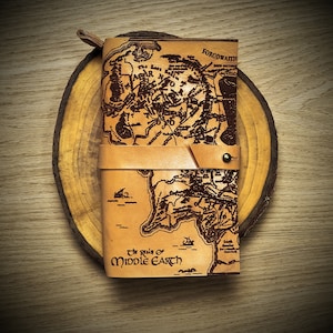 Journal en cuir enveloppé Le Seigneur des anneaux, carnet de cartes de la Terre du Milieu, journal personnalisé à monogramme