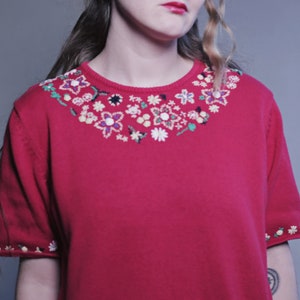 Vintage SHIRT Red Embroidered Retro Flower Pattern Short Sleeved Floral Cotton Shirt Women's 60s Bright Round Neck Hippy Boho Embroidery Top image 1