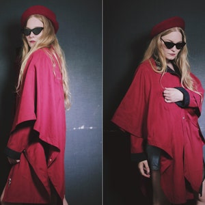 Vintage CAPE 1980s Deep Red Blue Poncho Midi Statement Cloak Layered Jacket Retro Pattern Mantle Women&#39;s Fall Spring Bright Coat