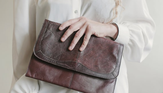 Vintage LEATHER CLUTCH BAG Dark Mahogany Brown 80… - image 3