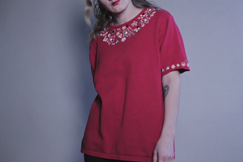 Vintage SHIRT Red Embroidered Retro Flower Pattern Short Sleeved Floral Cotton Shirt Women's 60s Bright Round Neck Hippy Boho Embroidery Top image 7