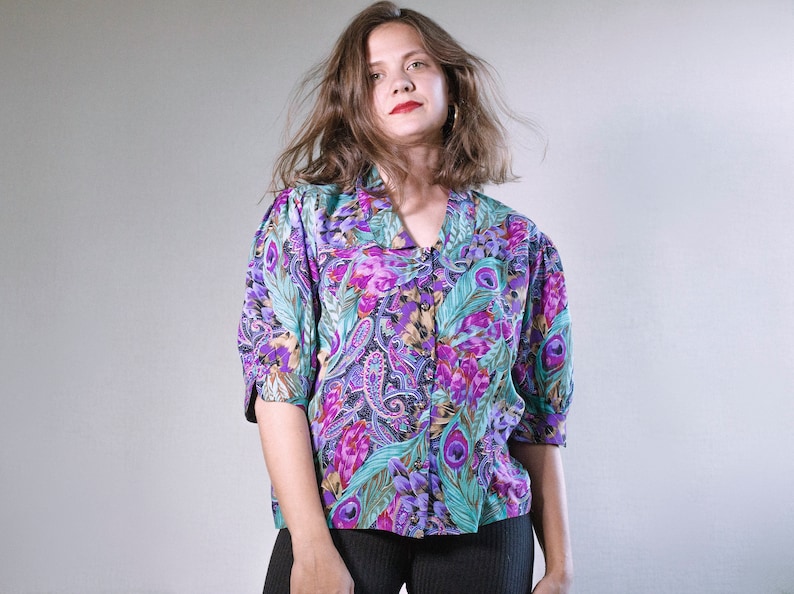 Vintage BLOUSE Purple Pink Golden Turquoise 80s Flower Feather Leaf Pattern Women's Shirt Short Sleeve Feminine Collared Floral Paisley Top image 1