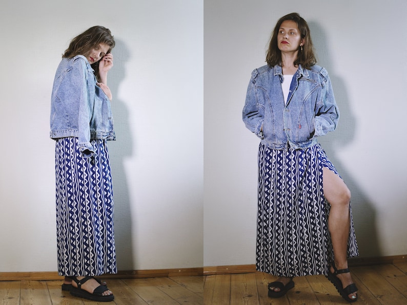 Vintage SKIRT Blue White Striped Maxi Skirt With Slit Triangle Pattern