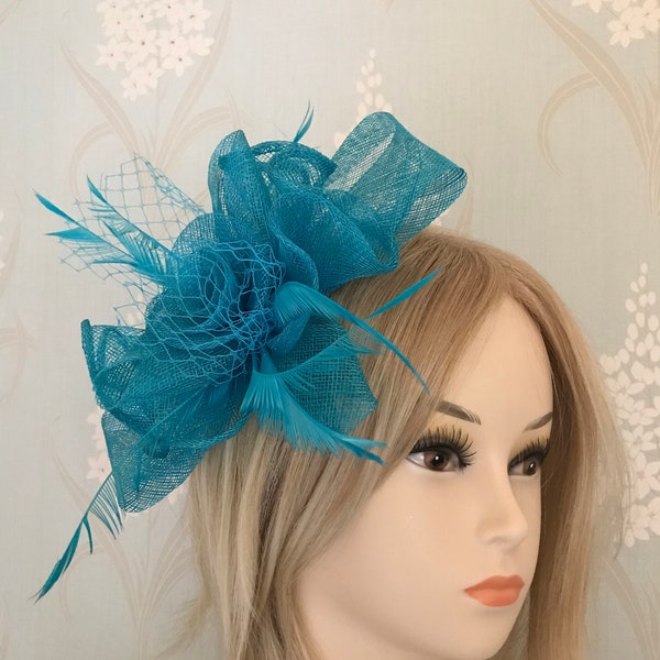 Sinamay Feather with Netting Fascinator on a Clip Bridal Prom Races Race Day Wedding Hair Piece Grand National Kentucky Derby Ascot Races