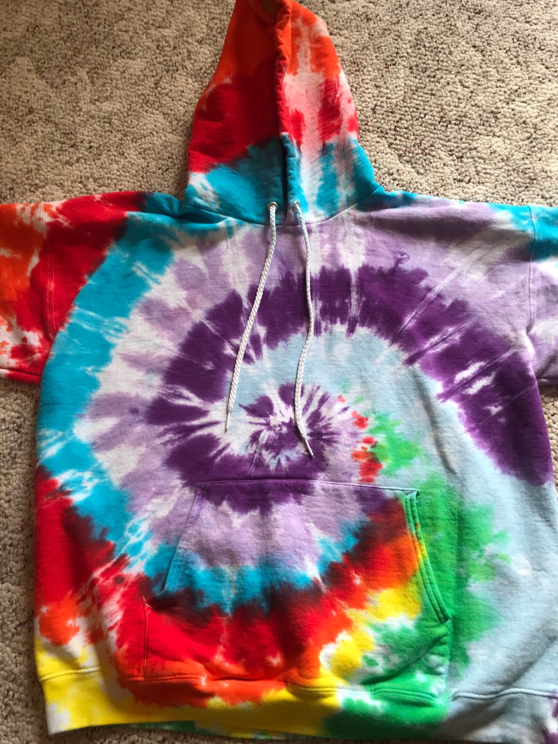 tie dye sweatshirt