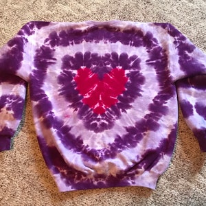 Tie dye heart sweatshirt Clearance
