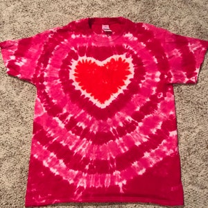 pink tie dye heart