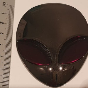3D Metal Quality Alienware Alien Head Car UFO Decals Sticker Emblem - Metal Red Eye