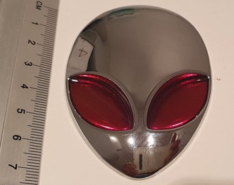 2x Big White Metal Alienware Alien Head UFO Car Emblem Badge Decals Sticker