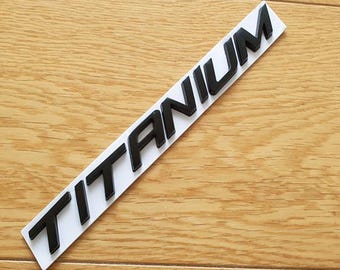 3D Metalen Logo ST-Line Embleem Auto Front Grill Badge Kofferbak Decal Compatibel met Fiesta Focus MK4 ST-Line Sticker Accessoires(Grill Red Silver,100x34mm