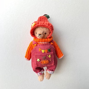 Oso de peluche de artista / Muñeco de interior único, juguete de peluche coleccionable hecho a mano
