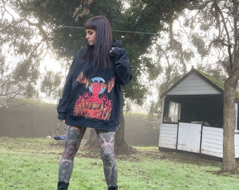 Heavyweight cotton acid wash hoodie with front print
