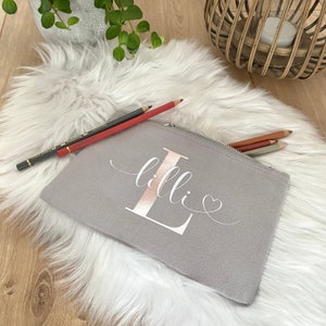 Mäppchen, personalisiertes Täschchen mit Initial, Tasche, Stiftemäppchen, Mädchengeschenk, Schminktäschchen, Geschenkidee, Mädchen Geschenk