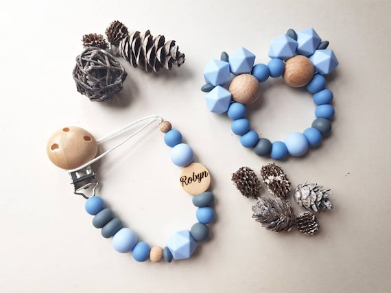 1 Free Gift /& Instructions Dummy //Teething Kit Naturally Adored