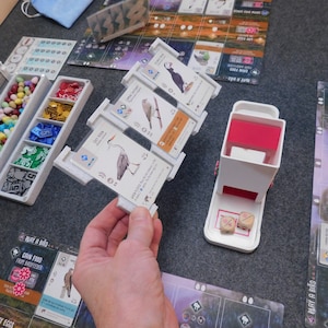 Wingspan Card Pass Tray