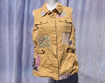 Chaleco utilitario Christopher Banks color canela con patchwork reciclado, gran tela para coser y coser, acolchado bohemio, ropa retrabajada y cosida