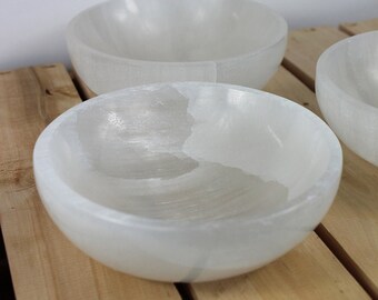 Selenite Crystal Charging Bowl Supreme Quality HeartShape 10cm