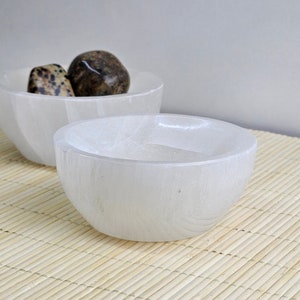 Selenite Round Bowl 8 cm | Crystals Storage Bowl | Handmade Gift | Crystals Lover Gift Idea | Crystals Holder | Home Decoration Gift