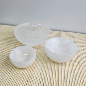 Selenite Round Bowl 6 cm, 8 cm, 10 cm | Crystals Storage Bowl | Handmade Gift | Crystals Lover | Crystals Holder | Home Decoration Gift