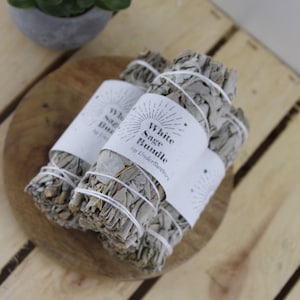 White Sage Smudge Bundle 12 cm / 4.7 in | Cleansing Aura | Meditation | Smudging Stick | Natural Incense | Incense Lover Gift Idea