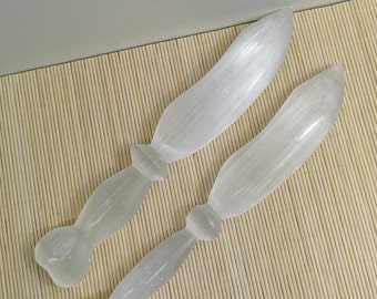 Handgefertigtes Selenit Messer | Marokkanische Kristall Meditation Deko (30 cm)