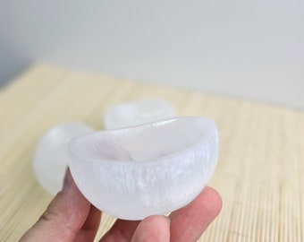Selenite U Shape Bowl 6 cm | Selenite Charging Bowl | Crystals Charigng Bowl | Polished Selenite Bowl | Made in Morocco | Home Gifts
