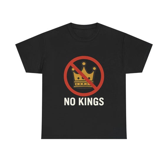 No Kings T-shirt. Dark Colors. For anyone who values freedom, equality or simply wants to express an anti-authoritarian attitude with style.