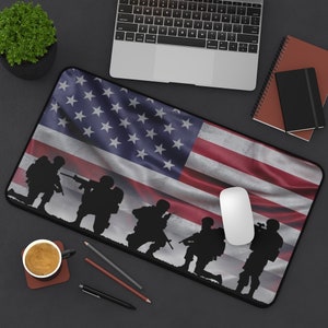 American Soldiers Desk Mat, Patriotic, Patriotism, Military, American Flag